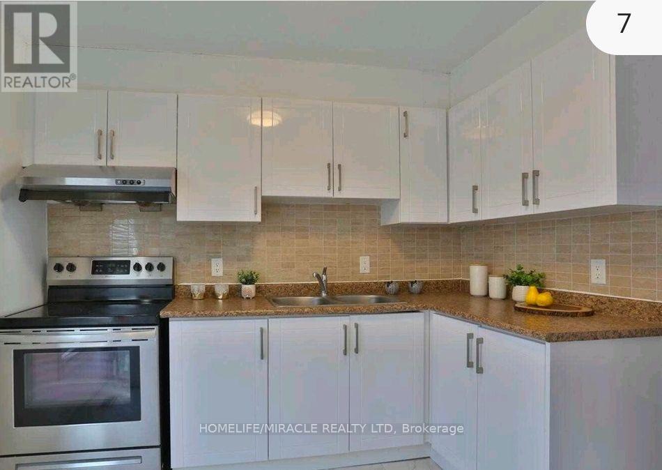 38 - 32 Mowat Boulevard, Kitchener, Ontario  N2E 1X4 - Photo 6 - X13675340