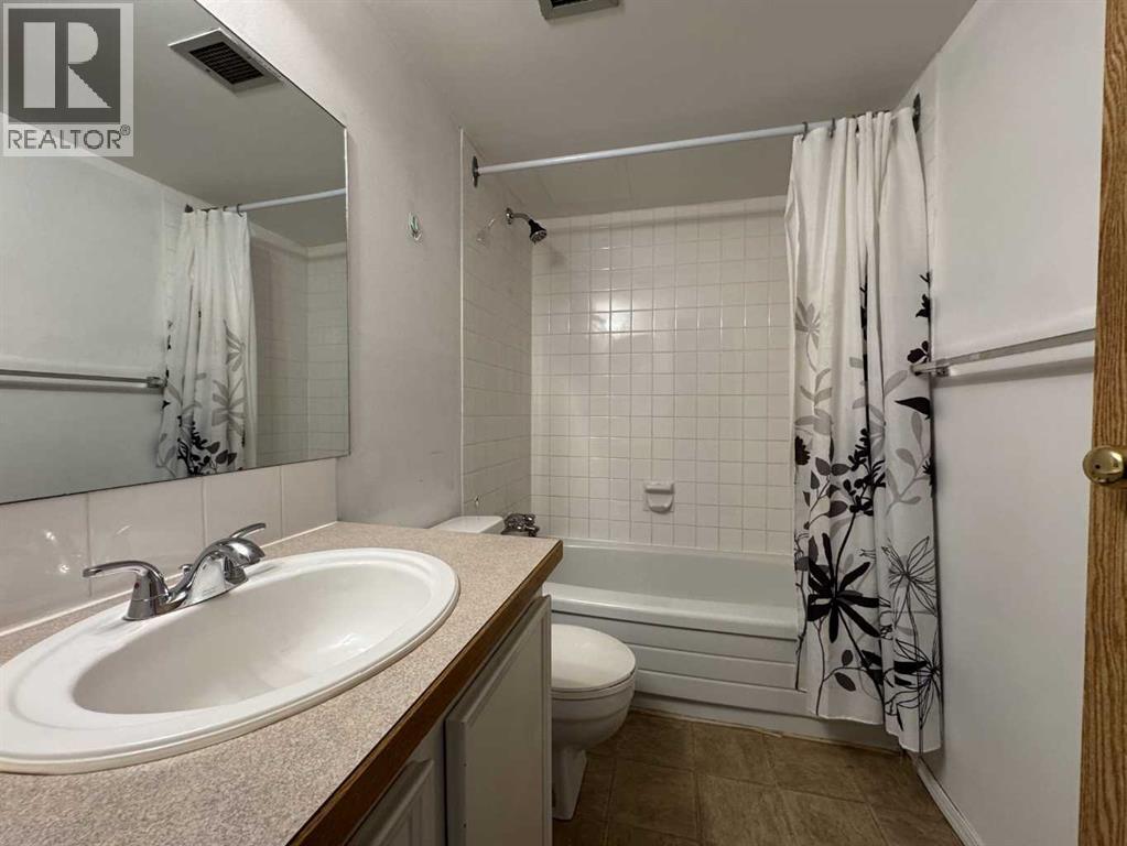 802, 116 3 Avenue Se, Calgary, Alberta T2G 5A9 - Photo 12 - A2336709