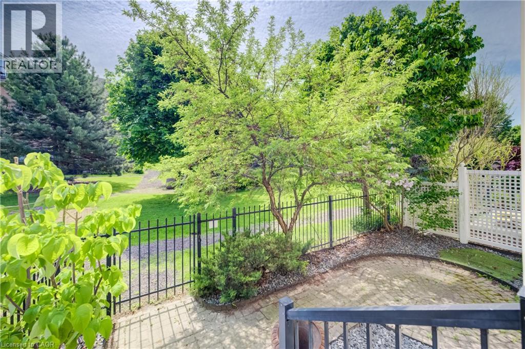 35 Grosvenor Lane, Cambridge, Ontario  N1R 8N2 - Photo 34 - 40834187