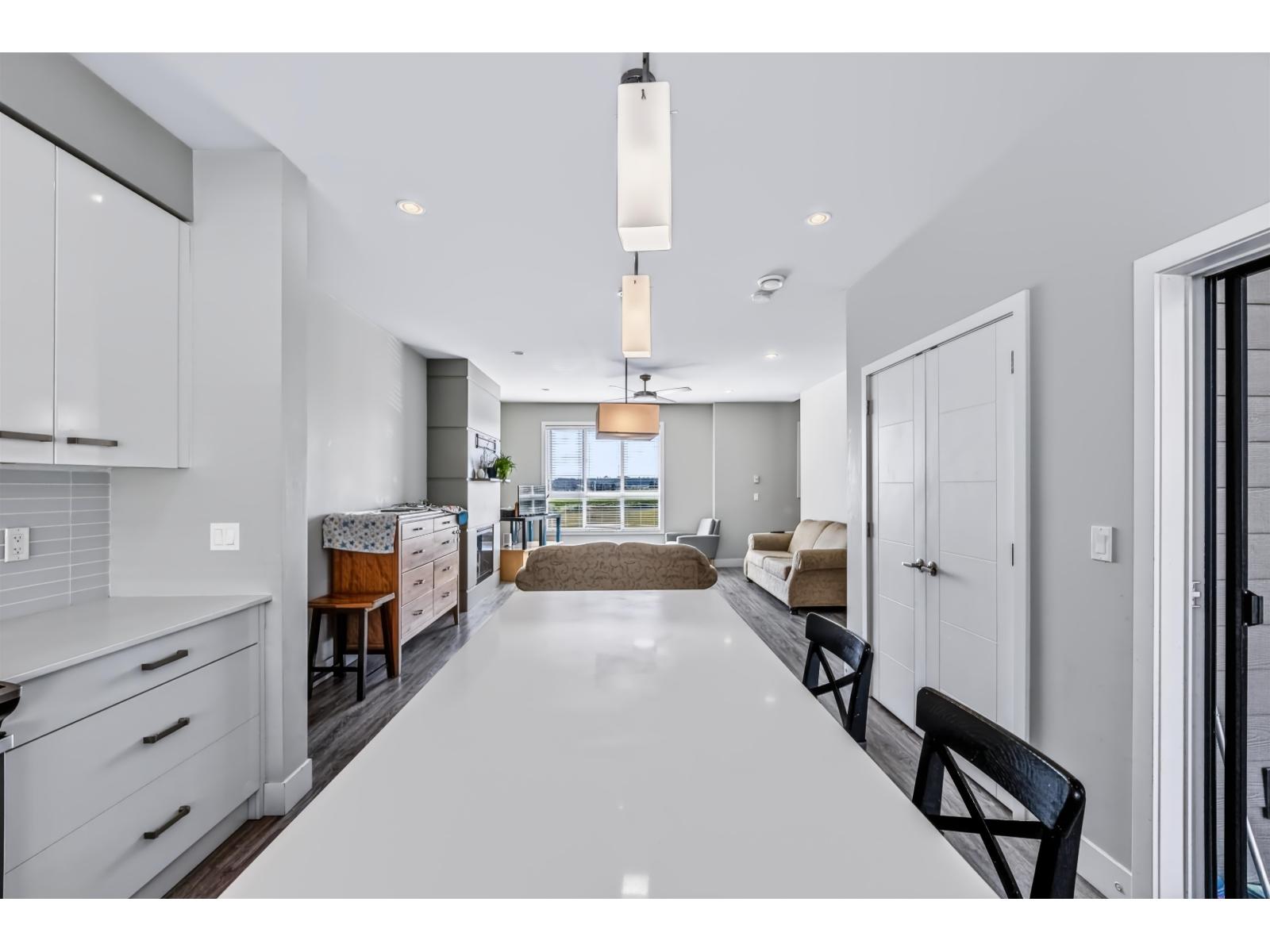 2 1938 North Parallel Road, Abbotsford, British Columbia  V3G 0H1 - Photo 12 - R3155573