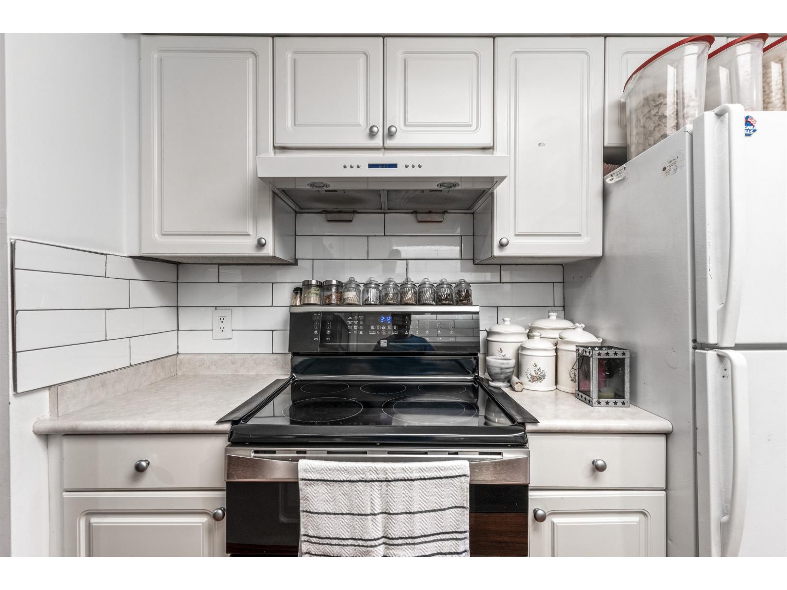 121 8655 King George Boulevard, Surrey, British Columbia  V3W 5C4 - Photo 13 - R3155634