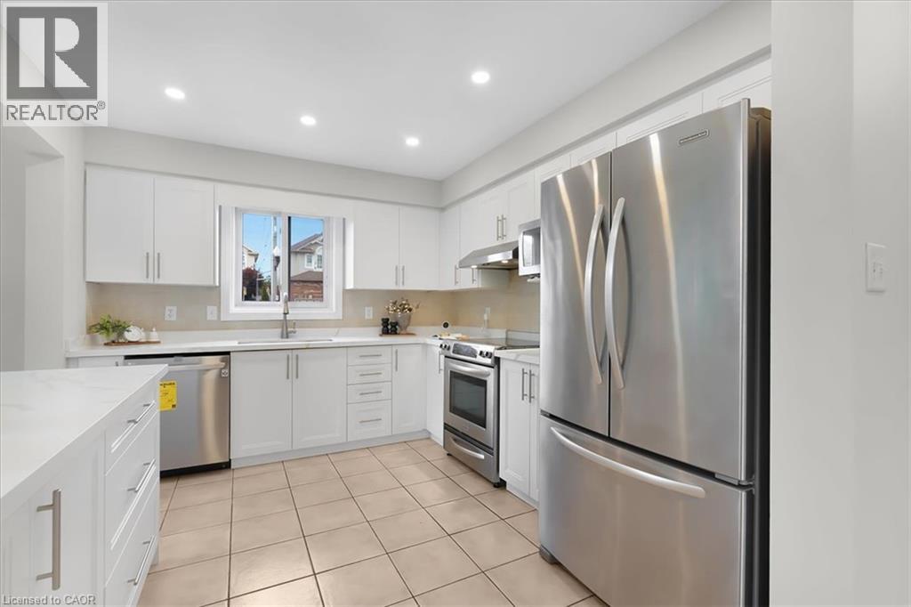 3 Apple Ridge Drive, Kitchener, Ontario  N2P 2R8 - Photo 11 - 40853289