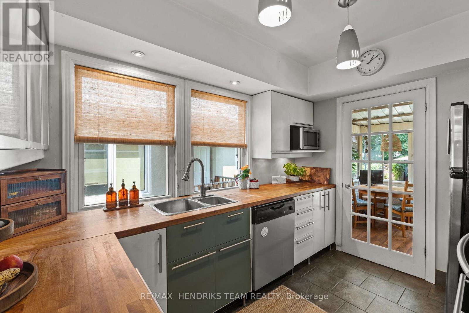 150 York Street, St. Catharines, Ontario  L2R 6E7 - Photo 17 - X13676836
