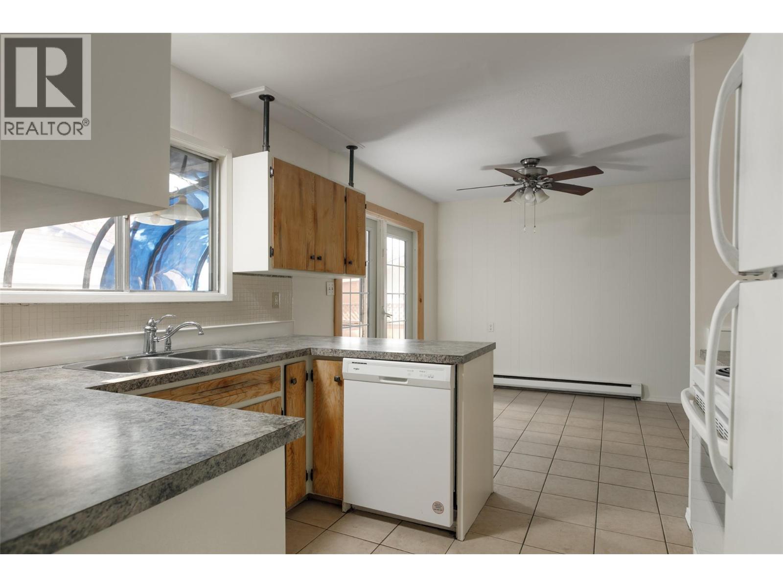 1441 Springfield Road, Kelowna, British Columbia  V1Y 5V2 - Photo 14 - 10397631