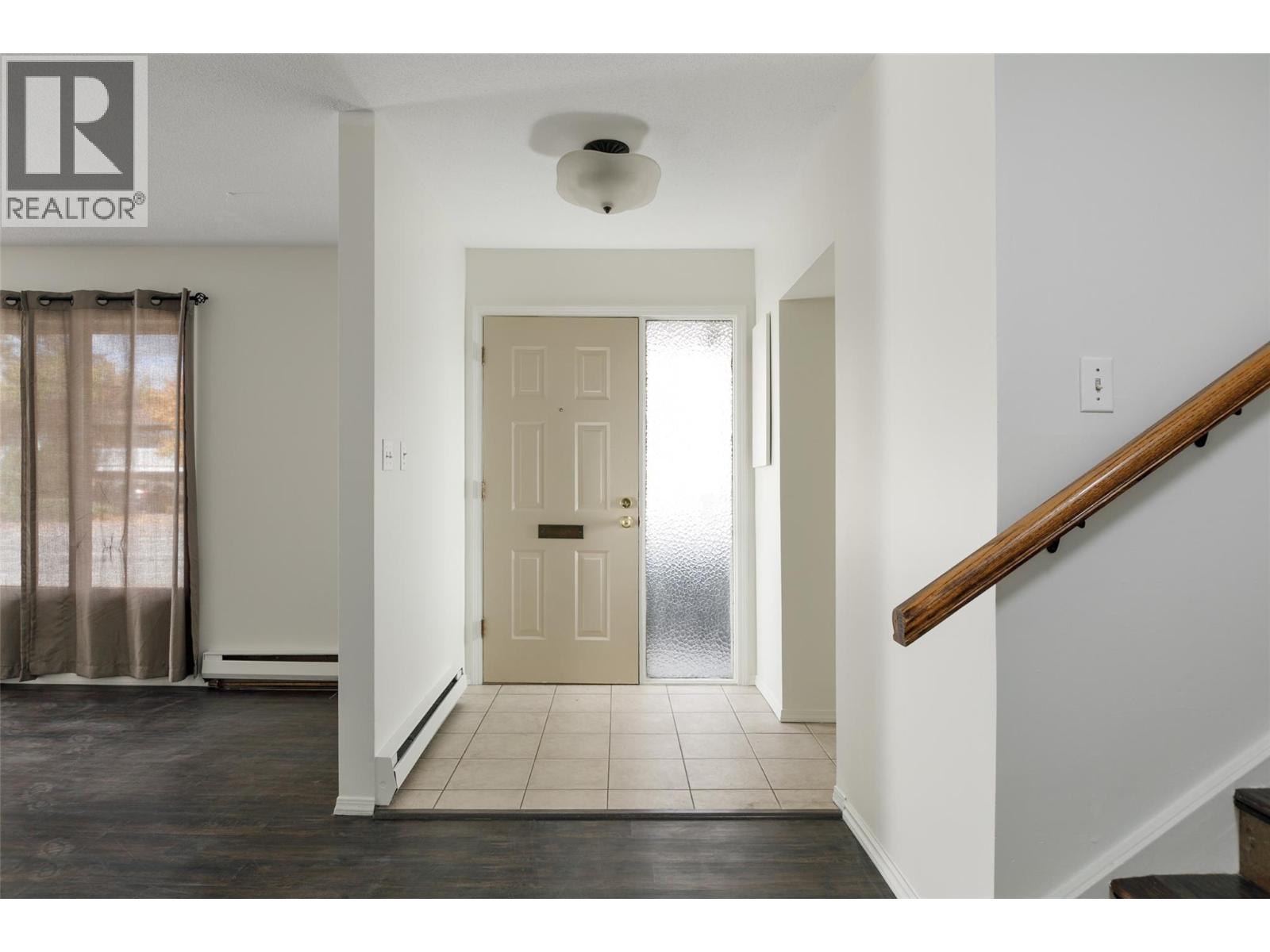 1441 Springfield Road, Kelowna, British Columbia  V1Y 5V2 - Photo 9 - 10397631