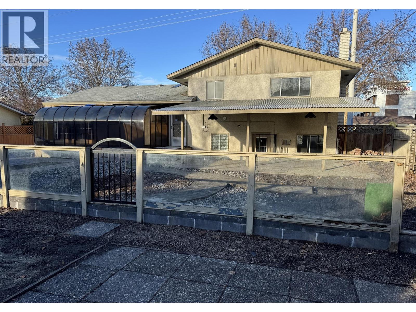 1441 Springfield Road, Kelowna, British Columbia  V1Y 5V2 - Photo 3 - 10397631