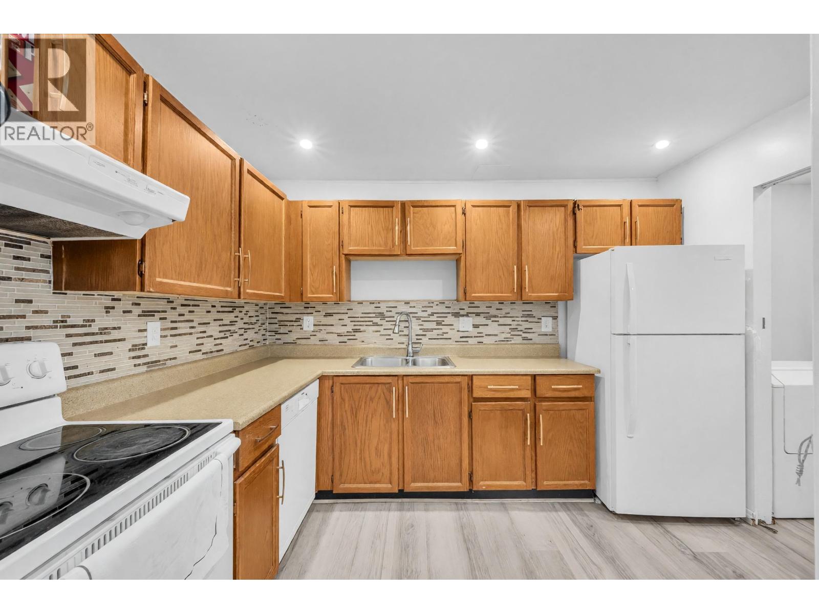 119 8511 Westminster Highway, Richmond, British Columbia  V6X 3H7 - Photo 8 - R3155828