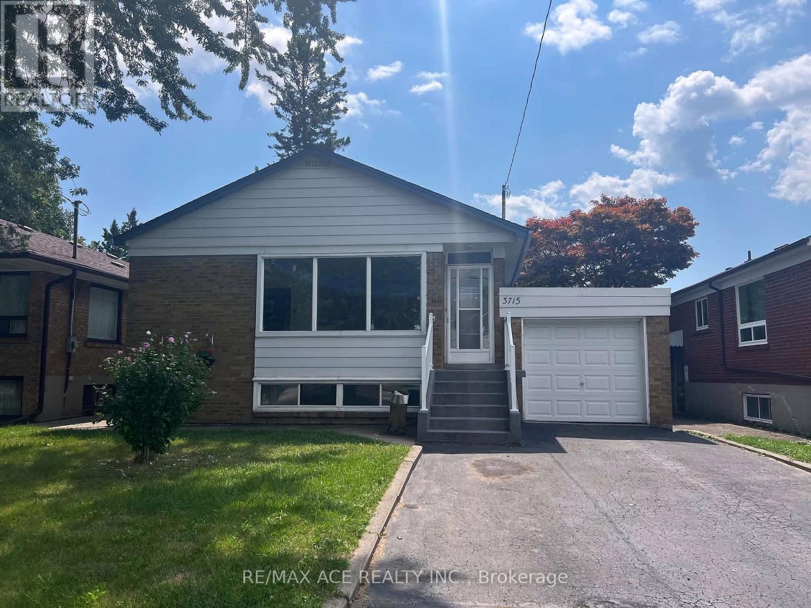 MAIN - 3715 ST CLAIR AVENUE E, Toronto, Ontario