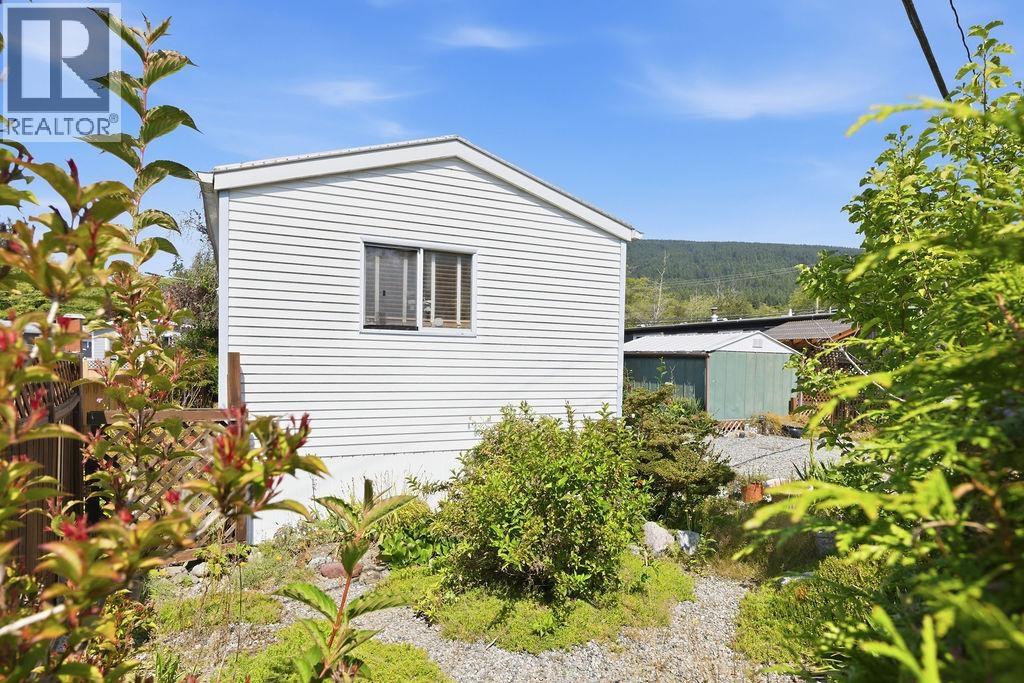 7 1413 Sunshine Coast Highway, Gibsons, British Columbia  V0N 1V5 - Photo 1 - R3155814