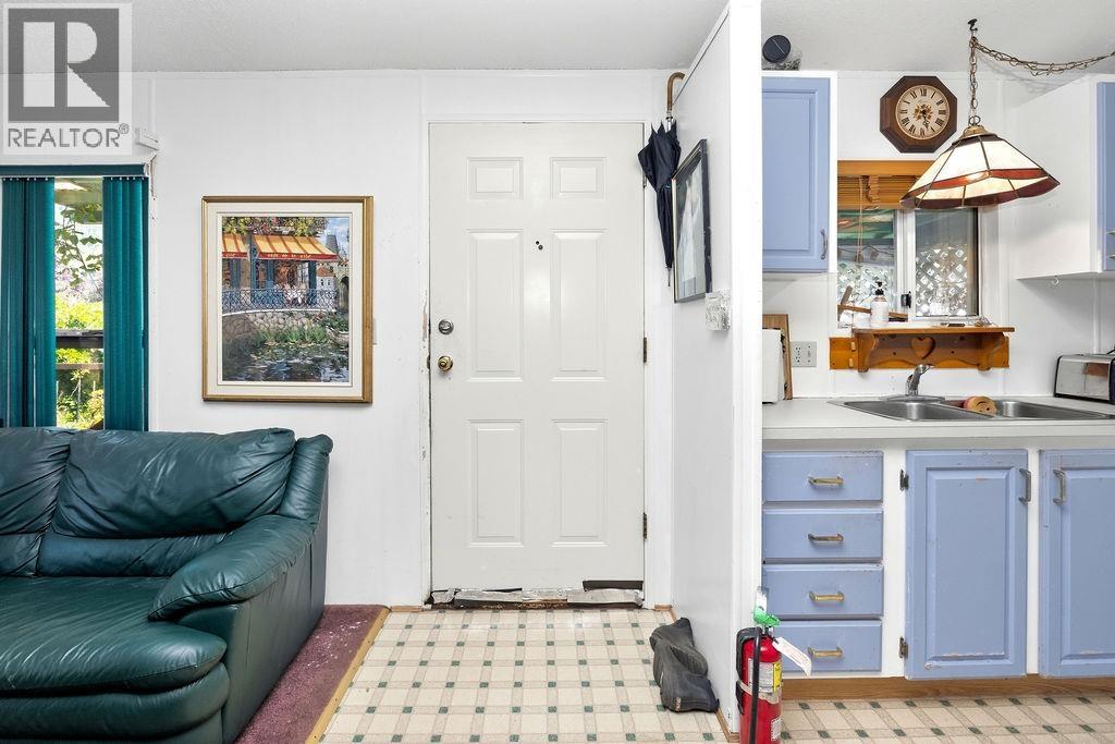 7 1413 Sunshine Coast Highway, Gibsons, British Columbia  V0N 1V5 - Photo 5 - R3155814