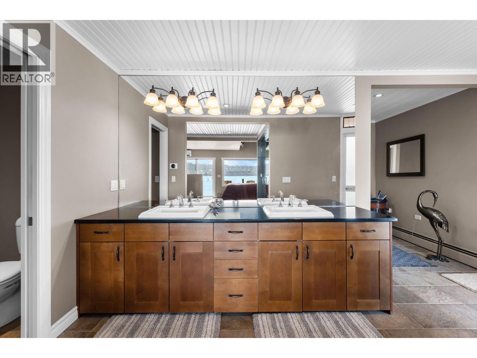 4695 Belcarra Bay Road, Belcarra, British Columbia V3H 4P6 - Photo 22 - R3155816