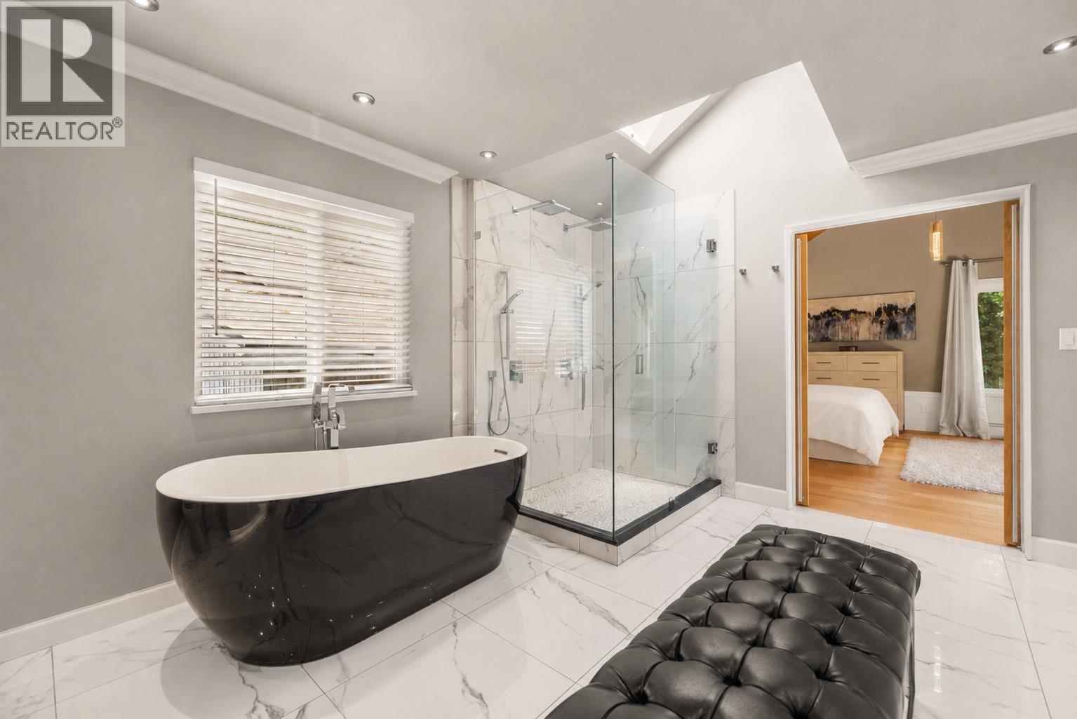 5522 Deerhorn Lane, North Vancouver, British Columbia V7R 4S6 - Photo 24 - R3155818