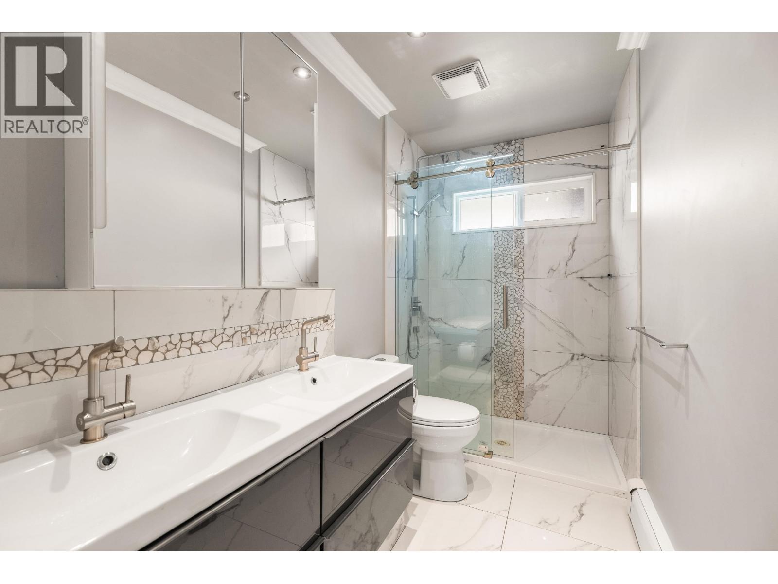 5522 Deerhorn Lane, North Vancouver, British Columbia V7R 4S6 - Photo 26 - R3155818