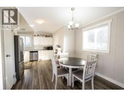 139 1413 SUNSHINE COAST HIGHWAY, Gibsons, British Columbia