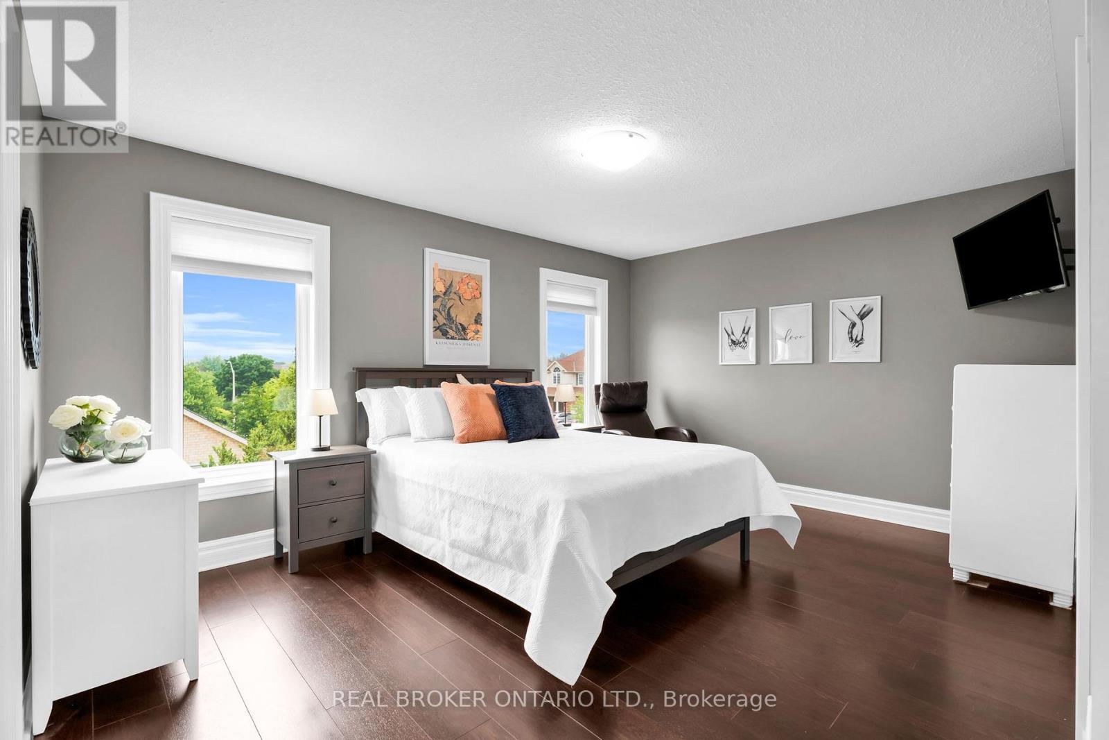 27 Rennie Street, Halton Hills, Ontario  L7J 2Y7 - Photo 26 - W13573786