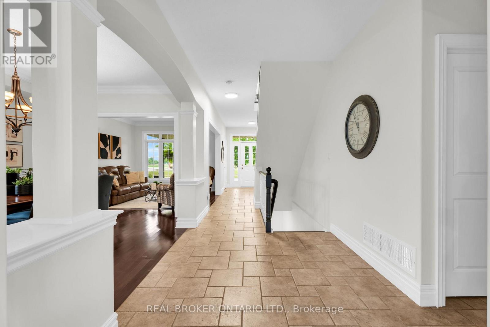 27 Rennie Street, Halton Hills, Ontario  L7J 2Y7 - Photo 9 - W13573786