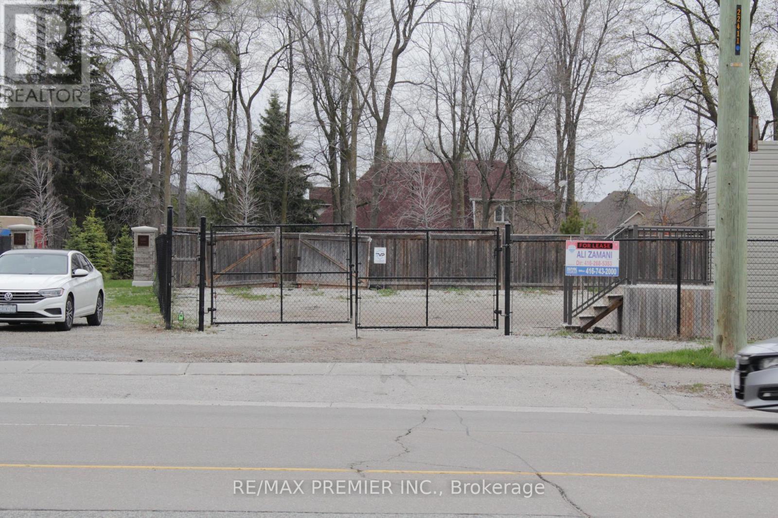 11859 HURONTARIO STREET, Brampton, Ontario