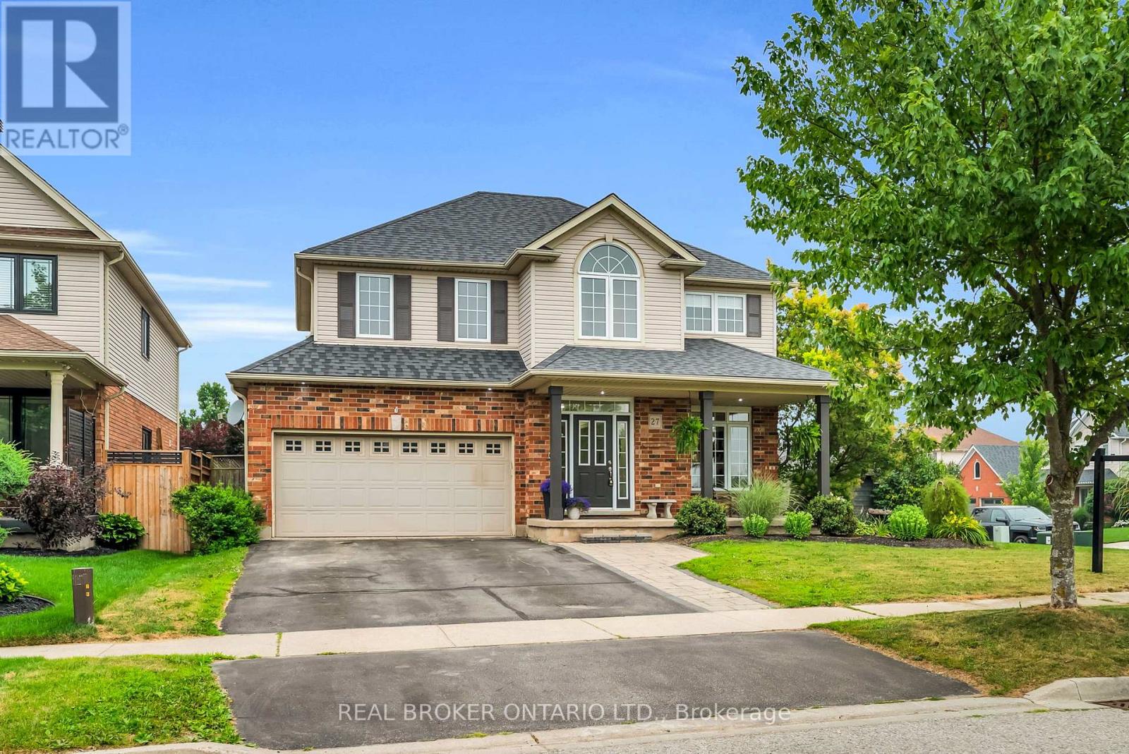 27 Rennie Street, Halton Hills, Ontario  L7J 2Y7 - Photo 4 - W13573786