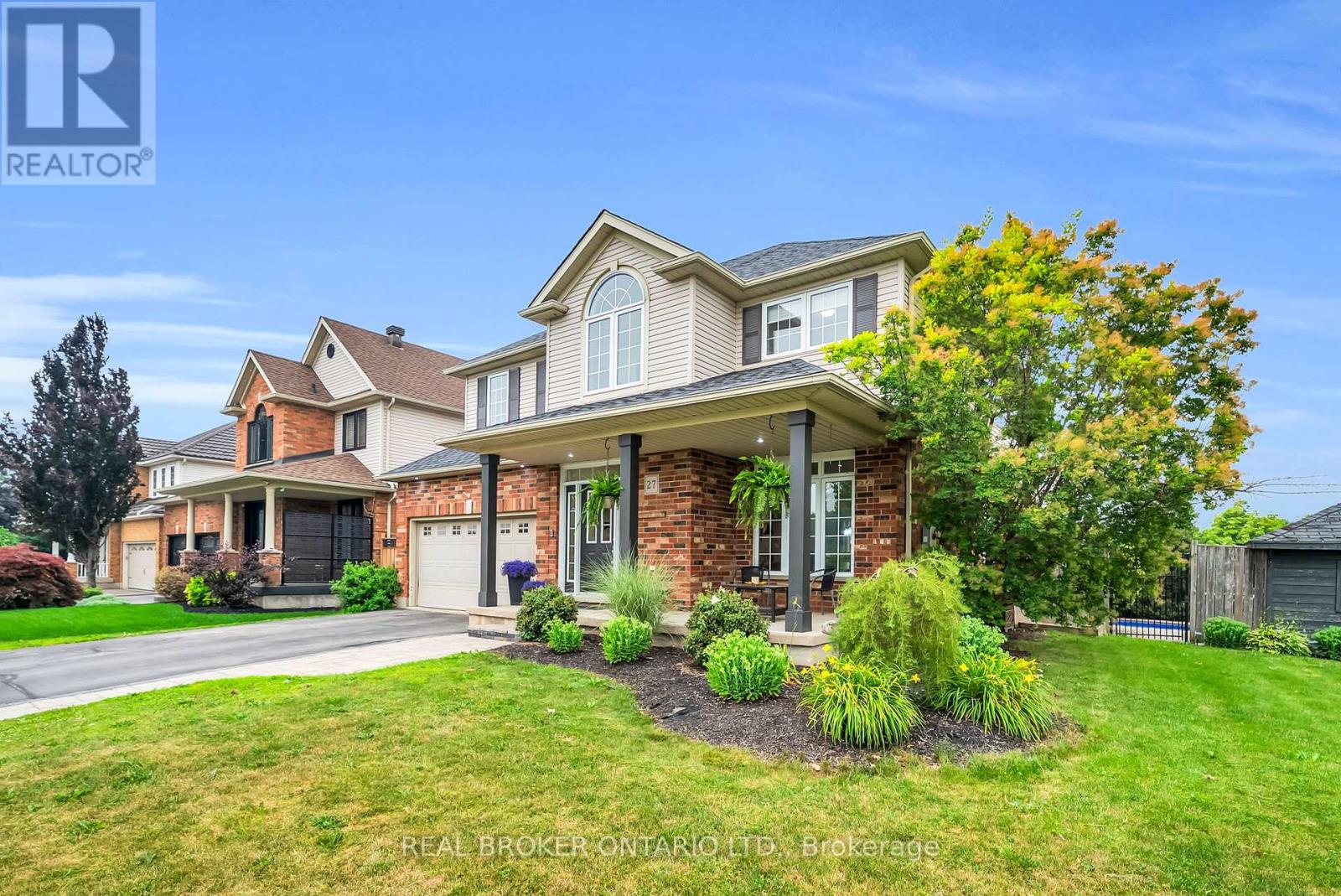 27 Rennie Street, Halton Hills, Ontario  L7J 2Y7 - Photo 6 - W13573786
