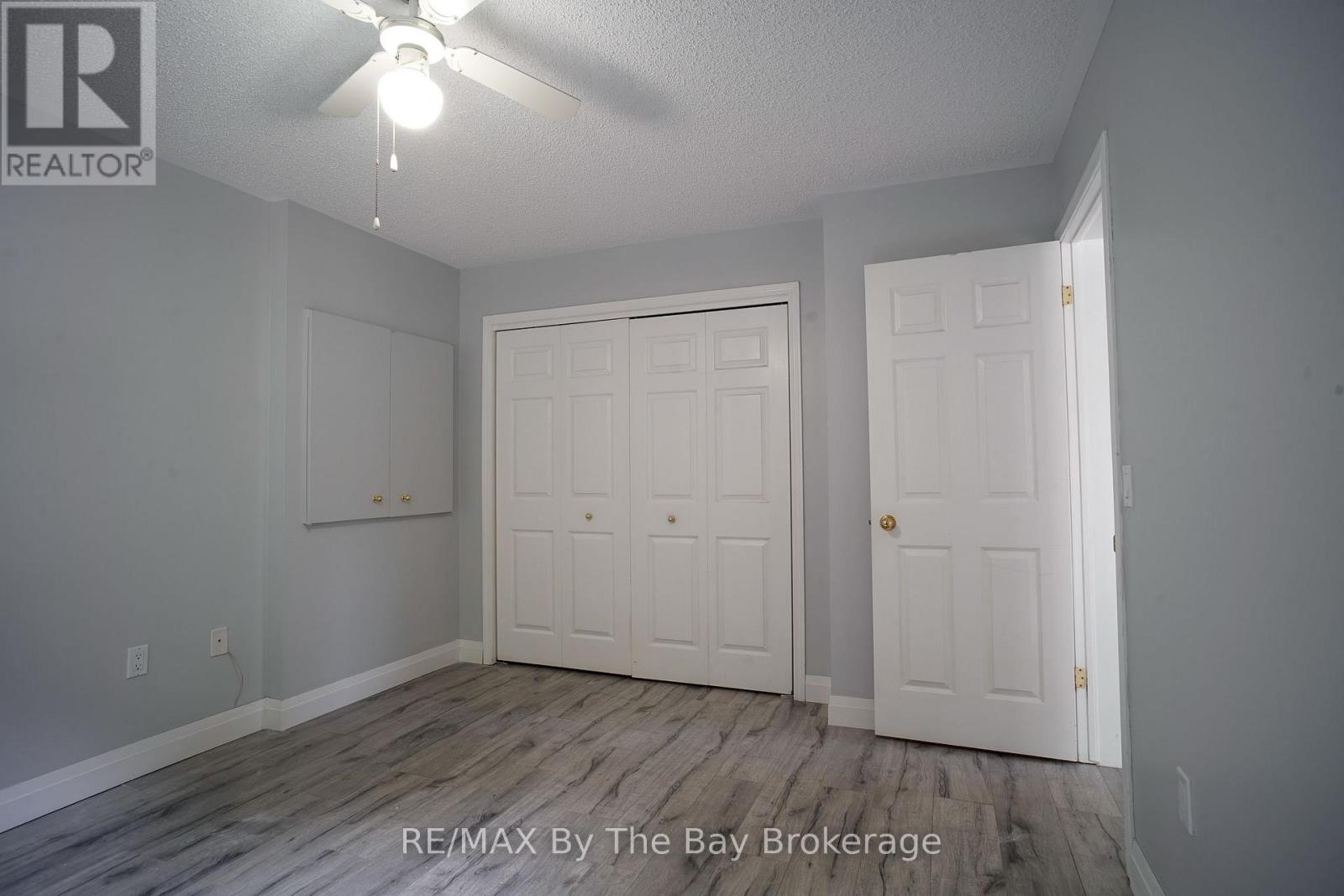11 Indiana Avenue, Wasaga Beach, Ontario  L9Z 3A8 - Photo 11 - S13676752