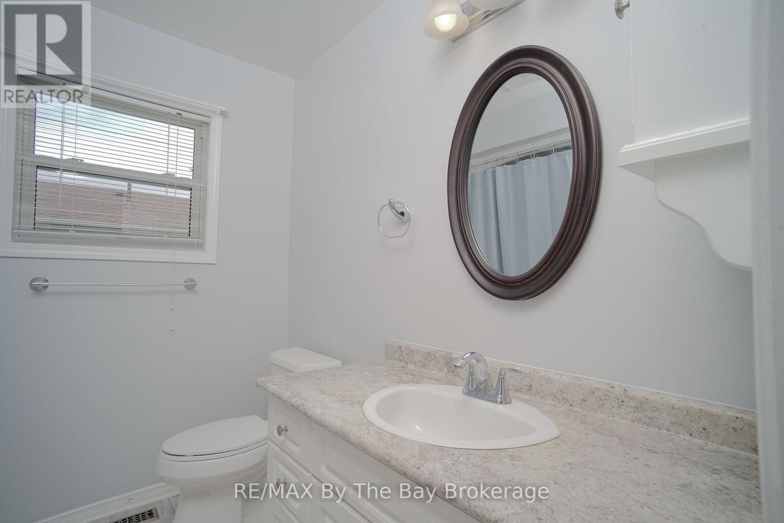 11 Indiana Avenue, Wasaga Beach, Ontario  L9Z 3A8 - Photo 13 - S13676752