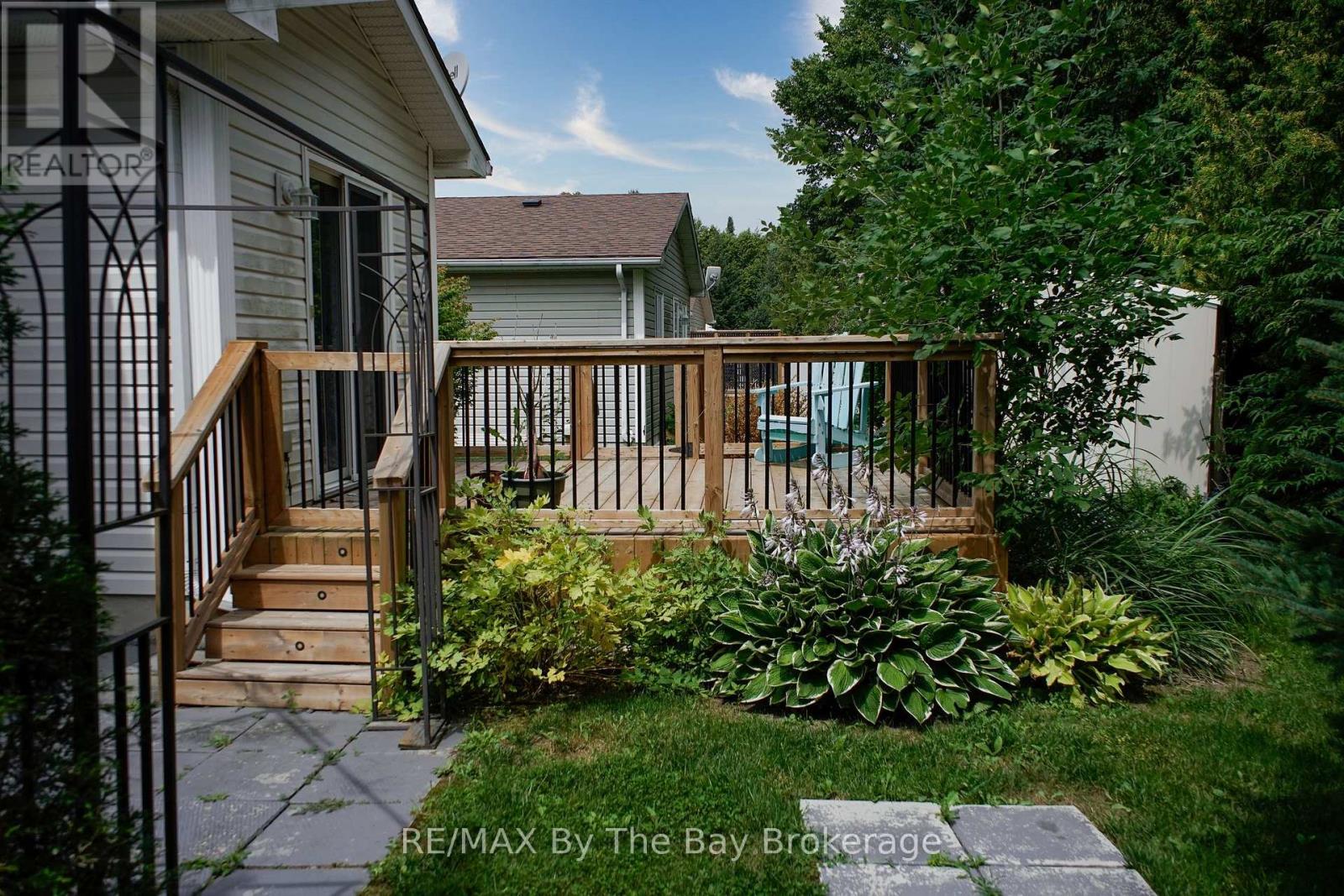 11 Indiana Avenue, Wasaga Beach, Ontario  L9Z 3A8 - Photo 17 - S13676752