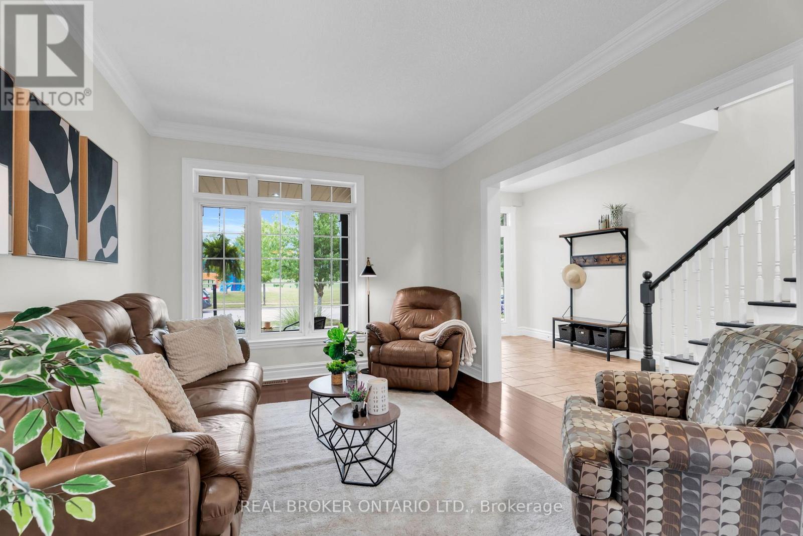 27 Rennie Street, Halton Hills, Ontario  L7J 2Y7 - Photo 11 - W13573786