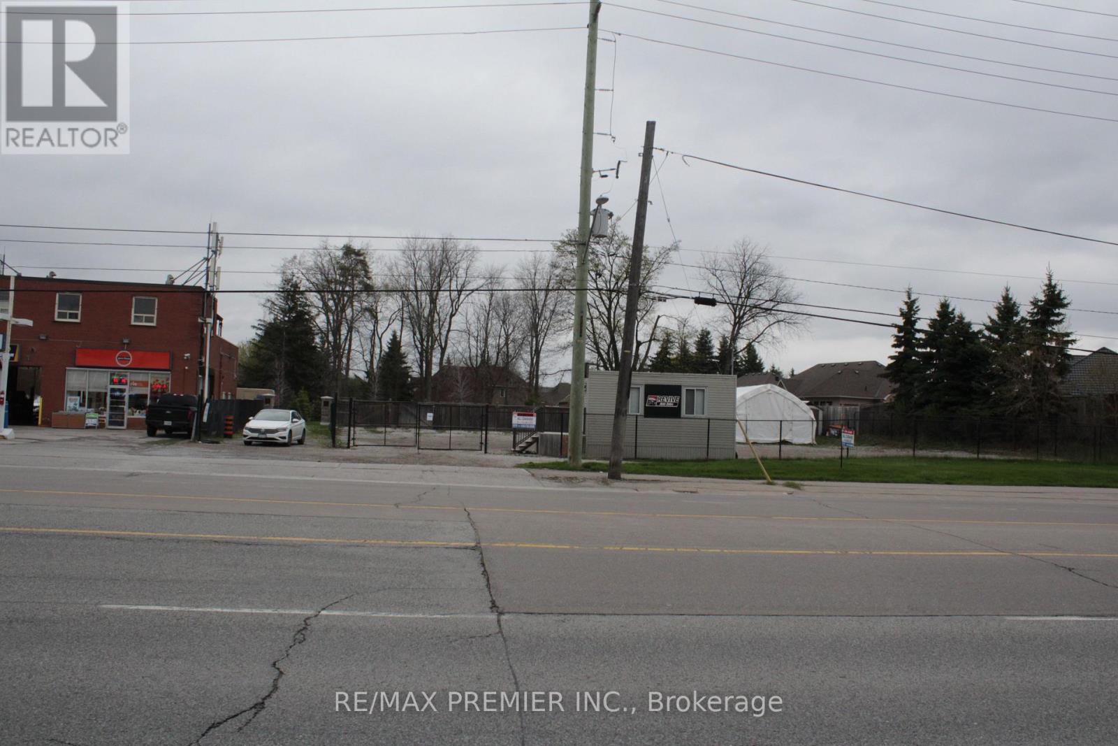 11859 Hurontario Street, Brampton, Ontario  L6Z 4P7 - Photo 15 - W13676690