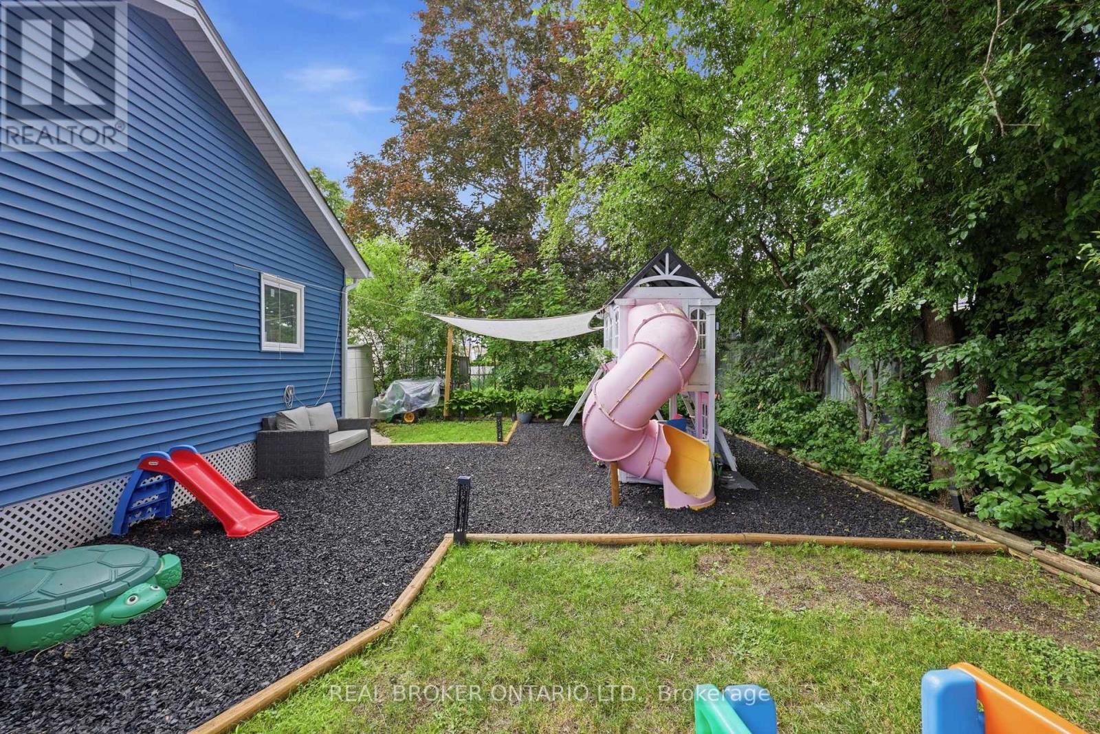 21 Ridgewood Avenue, Guelph, Ontario  N1H 6C3 - Photo 30 - X13559556