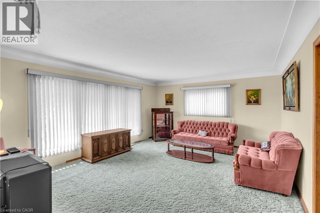 55 Young Street, Tillsonburg, Ontario  N4G 3H6 - Photo 14 - 40855951