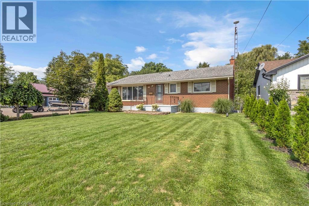 55 Young Street, Tillsonburg, Ontario  N4G 3H6 - Photo 2 - 40855951