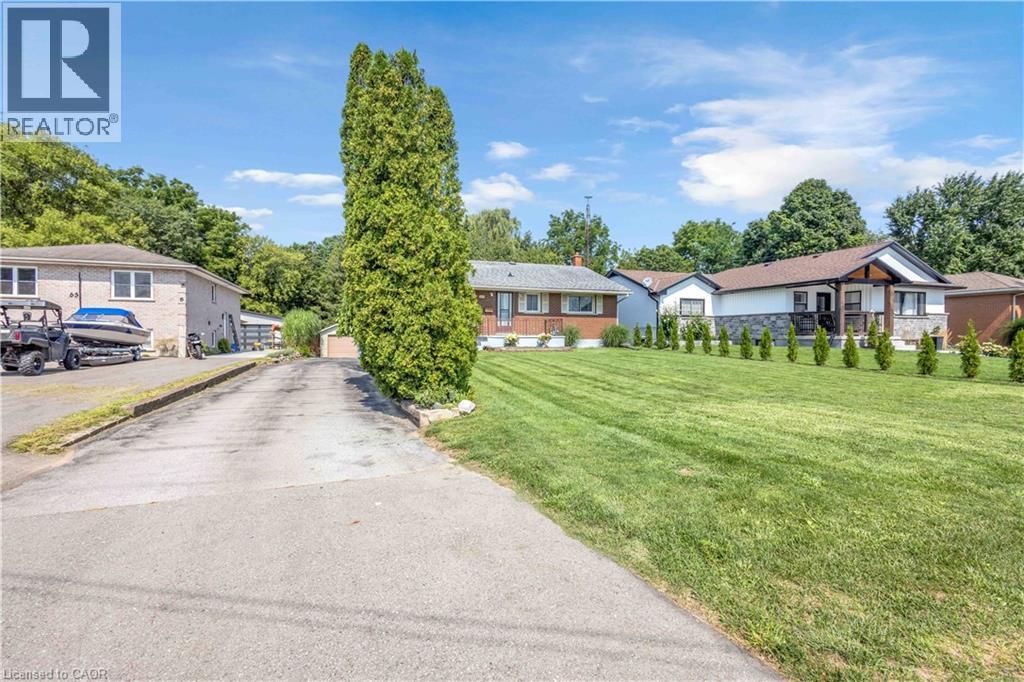 55 Young Street, Tillsonburg, Ontario  N4G 3H6 - Photo 3 - 40855951