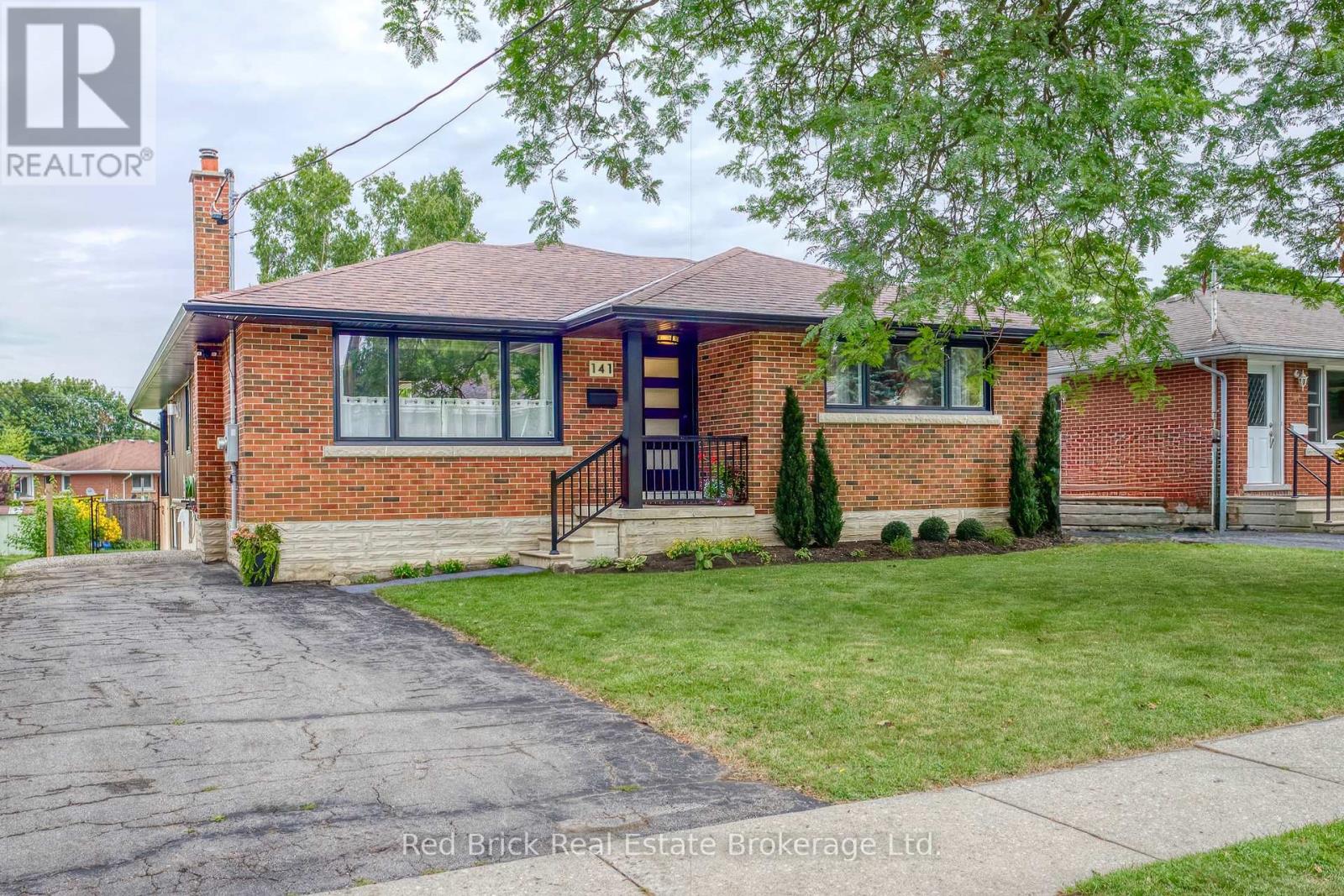 141 LANE STREET, guelph (st. george's), Ontario
