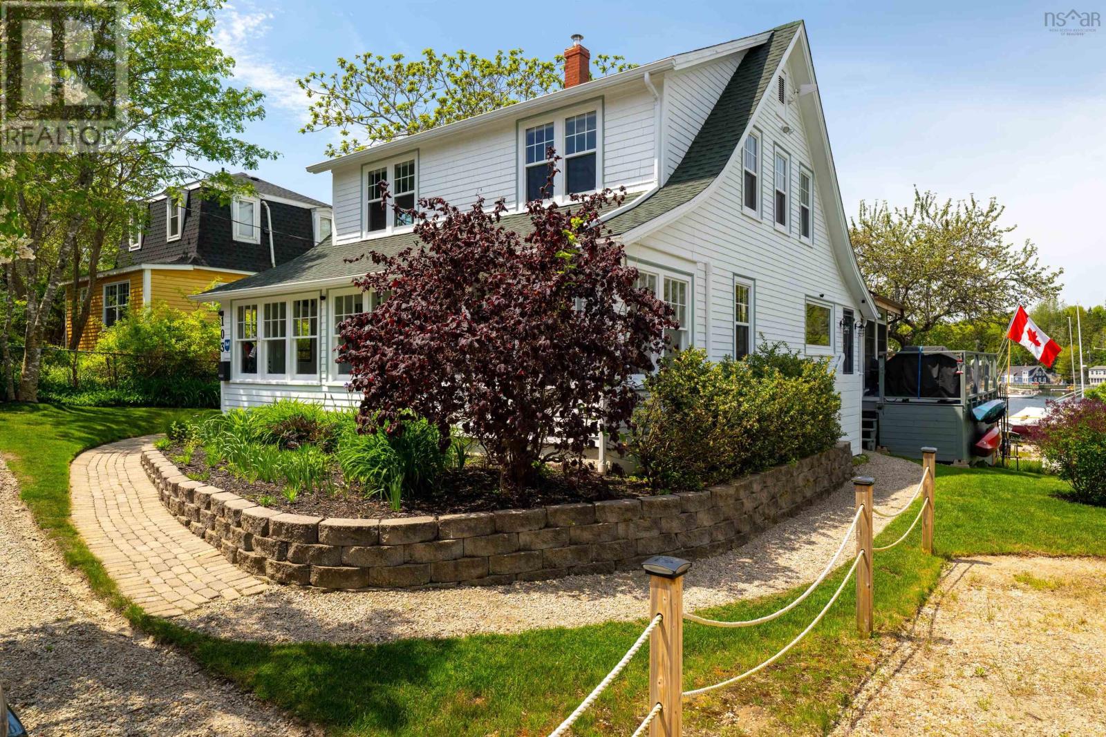 103 Granite Street, Chester, Nova Scotia  B0J 1J0 - Photo 4 - 202606210