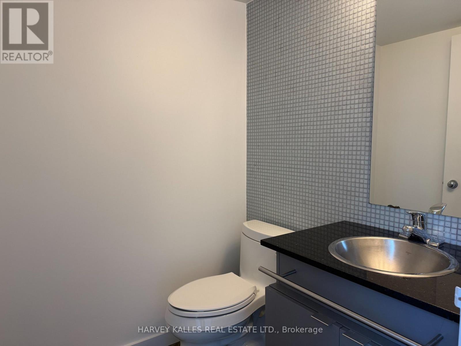 704 - 36 Charlotte Street, Toronto, Ontario  M5V 3P7 - Photo 12 - C13676806