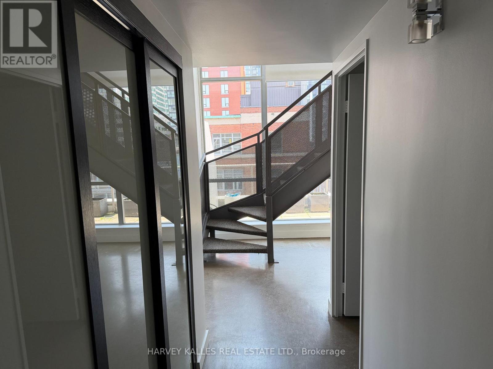 704 - 36 Charlotte Street, Toronto, Ontario  M5V 3P7 - Photo 9 - C13676806