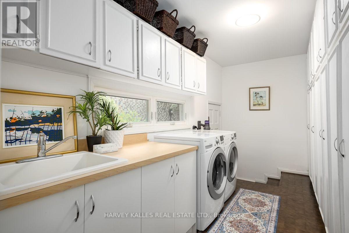 92 Prue Avenue, Toronto, Ontario  M6B 1R5 - Photo 23 - C13676822