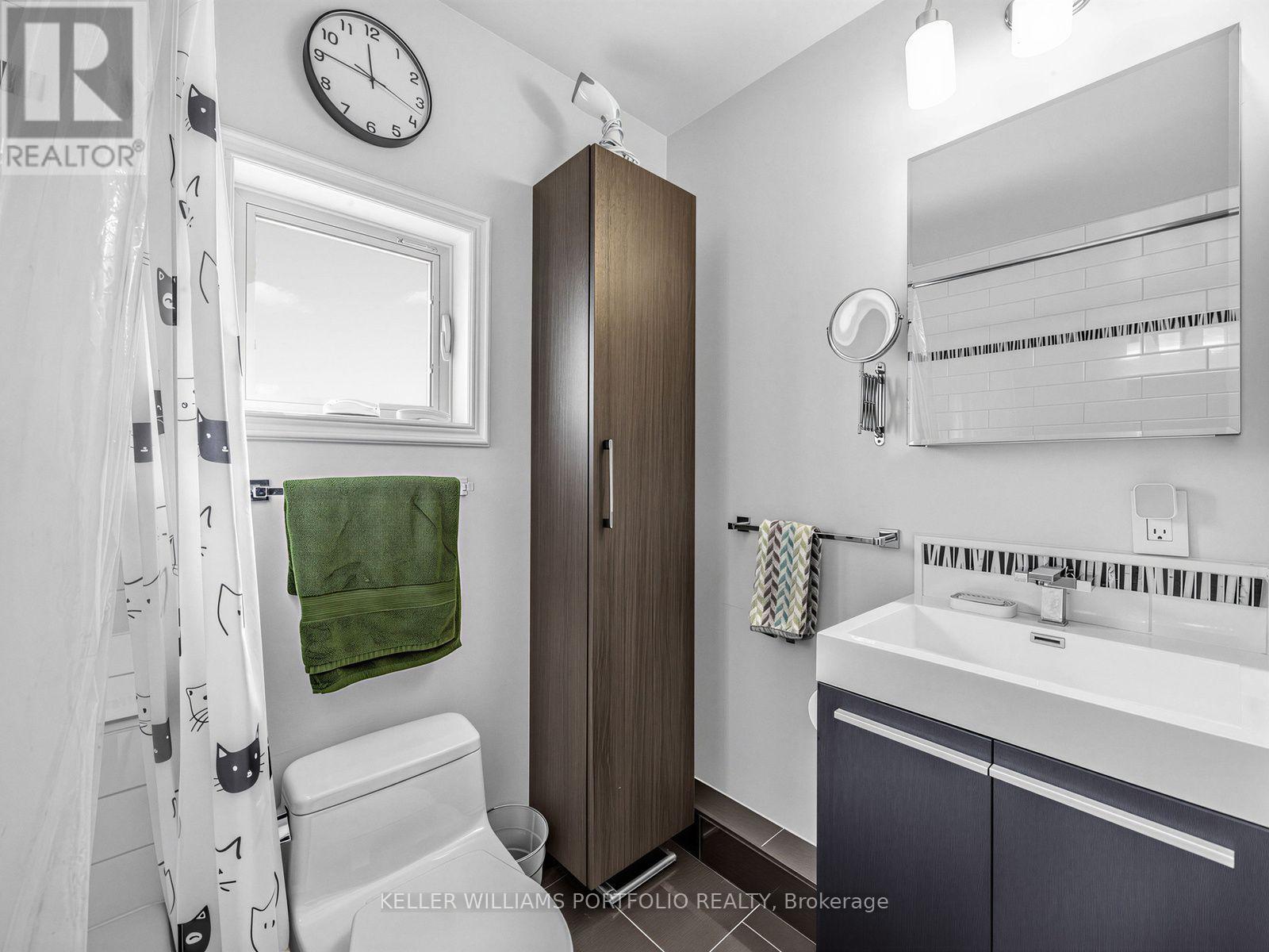 2c Shank Street W, Toronto, Ontario  M6J 3T8 - Photo 30 - C13676832