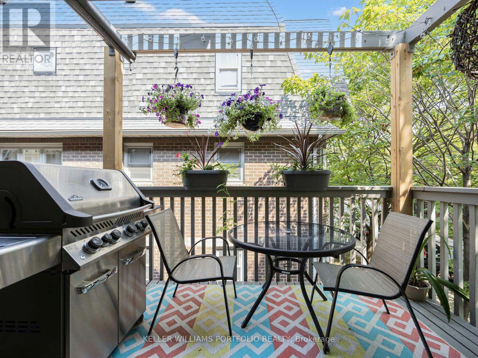 2c Shank Street W, Toronto, Ontario  M6J 3T8 - Photo 6 - C13676832