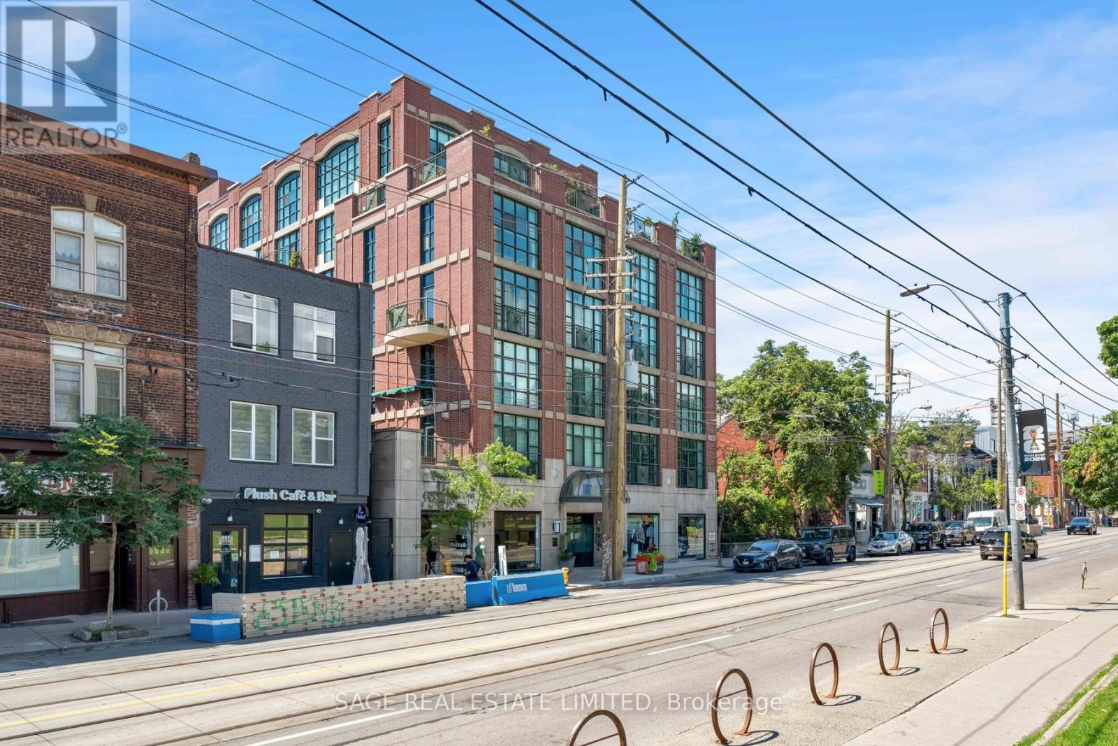 102 - 901 QUEEN STREET W