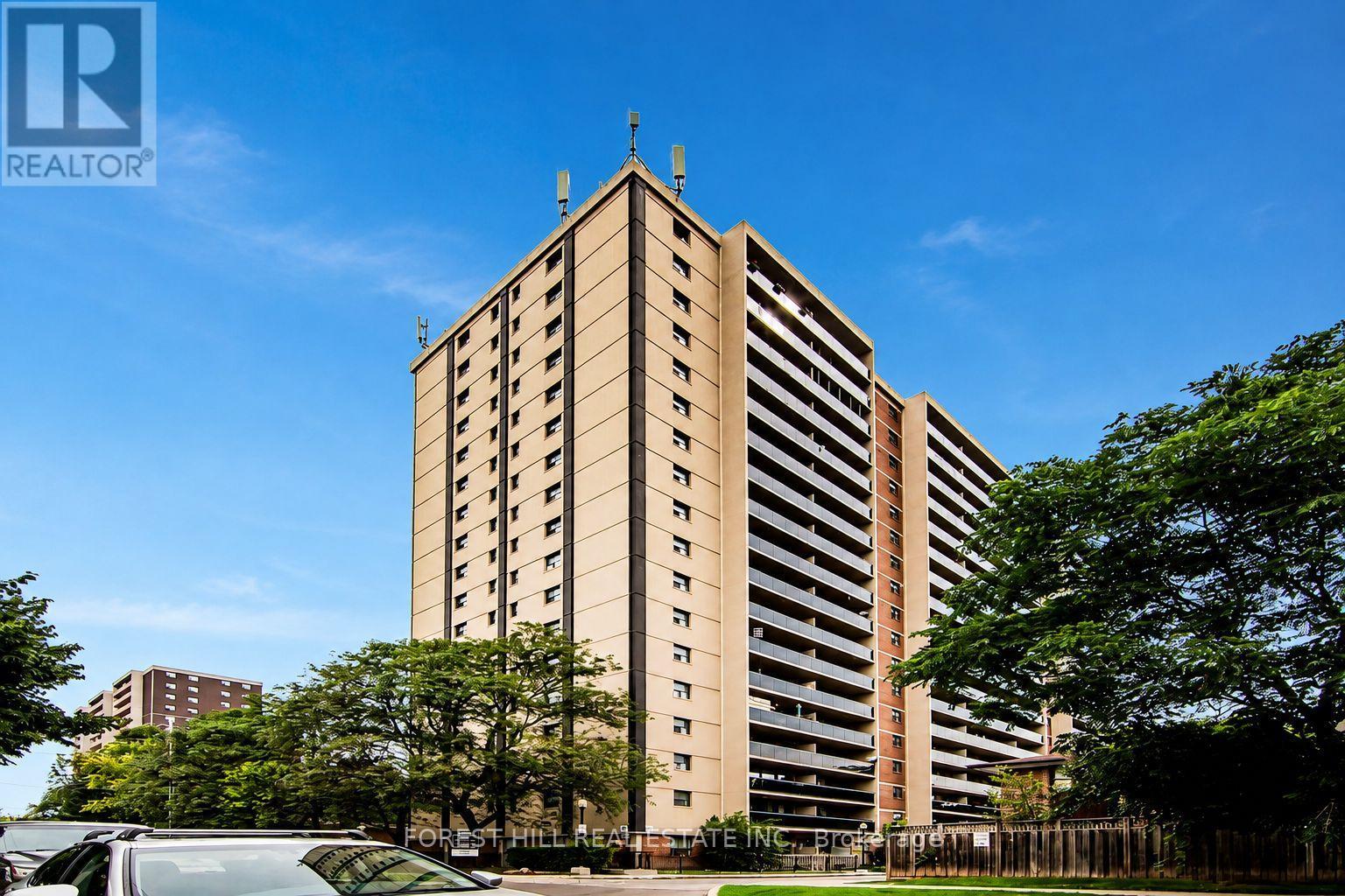 301 - 165 Barrington Avenue, Toronto, Ontario  M2C 5N1 - Photo 5 - E13676776