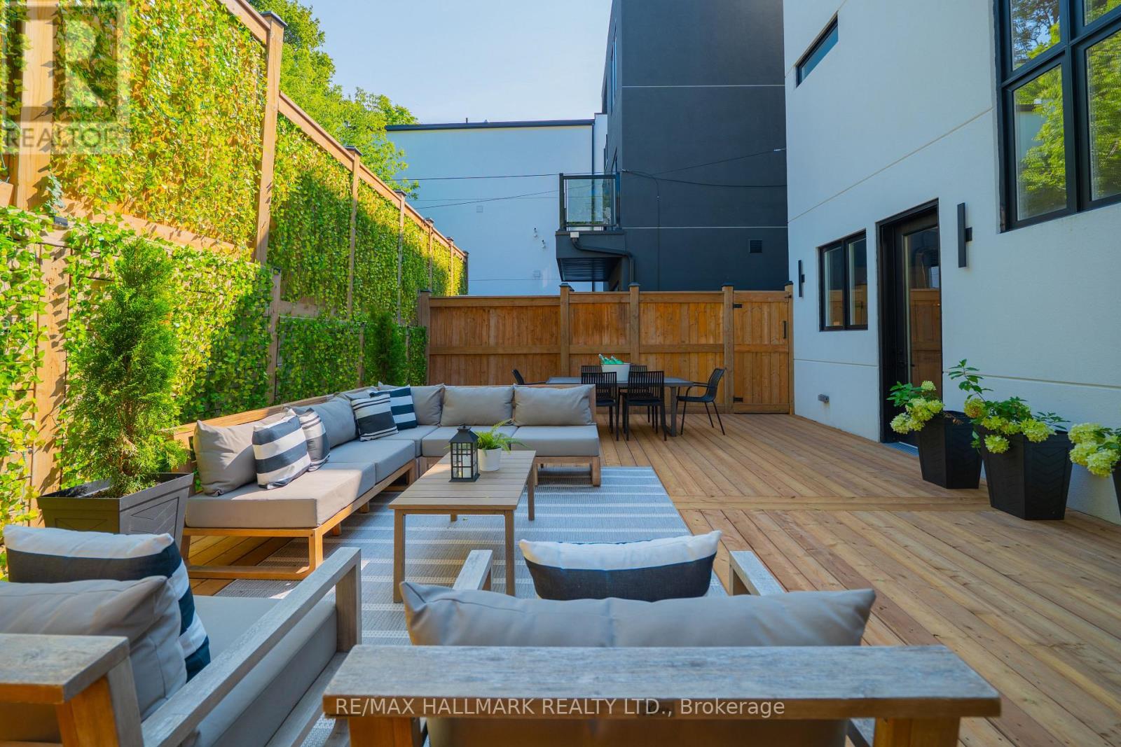 22 Harriet Street, Toronto, Ontario  M4L 2E9 - Photo 42 - E13676818
