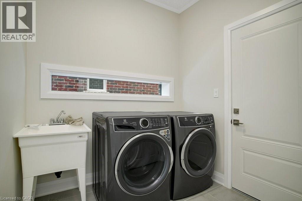 375 Chokecherry Crescent, Waterloo, Ontario  N2V 0H1 - Photo 7 - 40837497