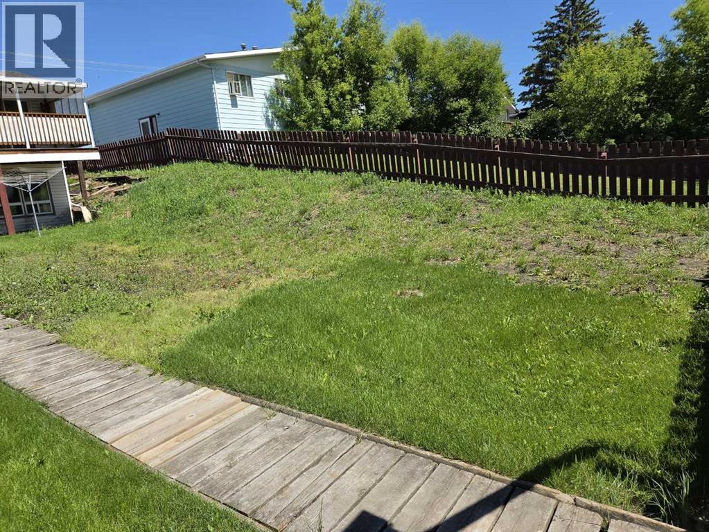 5039 56 Street E, Innisfail, Alberta  T4G 1R3 - Photo 37 - A2310164