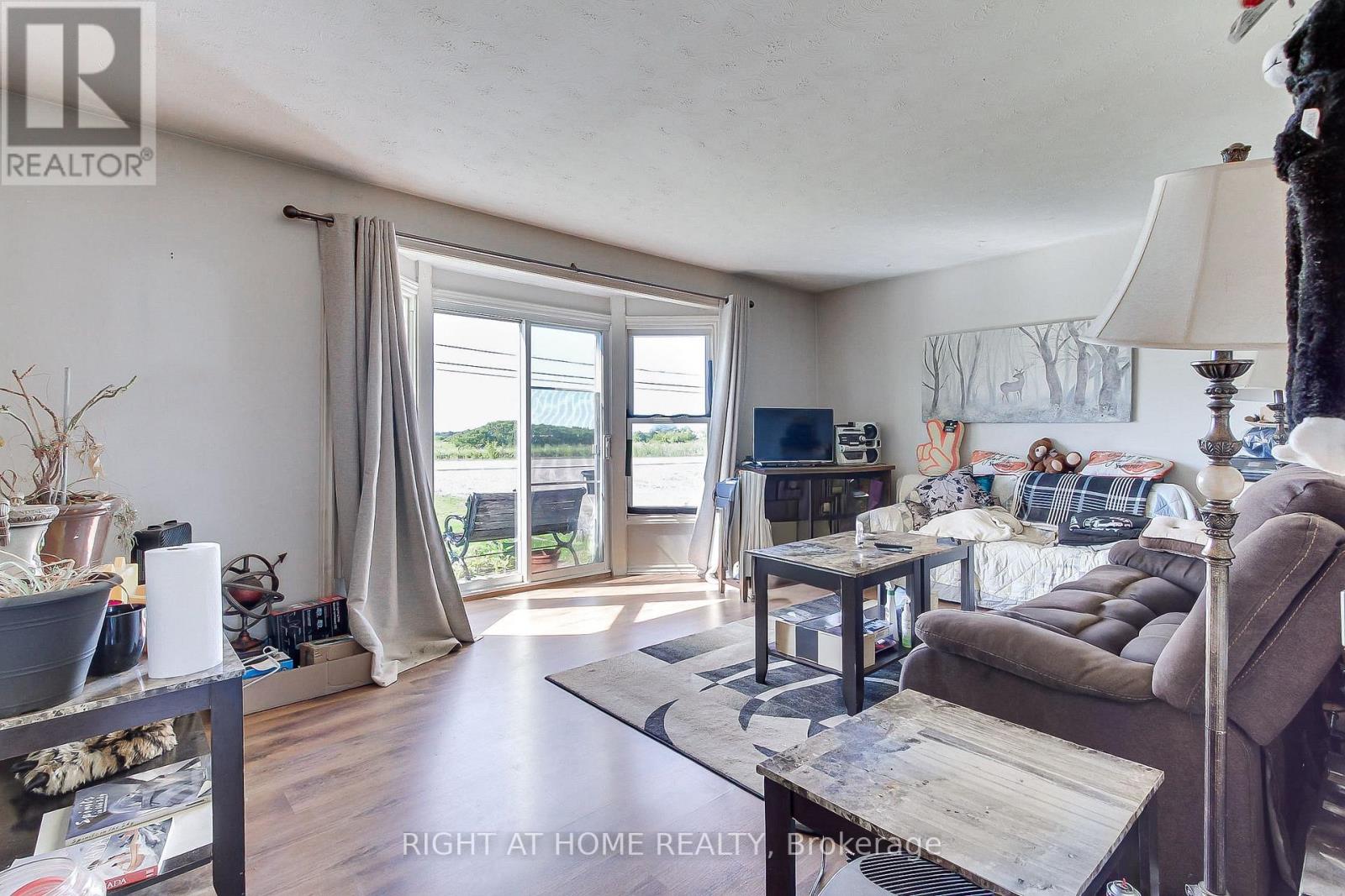 1384 Graham Side Road, King, Ontario  L3Y 4V9 - Photo 7 - N13676868