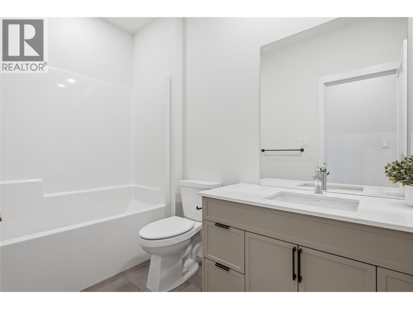 1940 Lodgepole Drive Unit# 152, Kamloops, British Columbia   - Photo 19 - 10381599