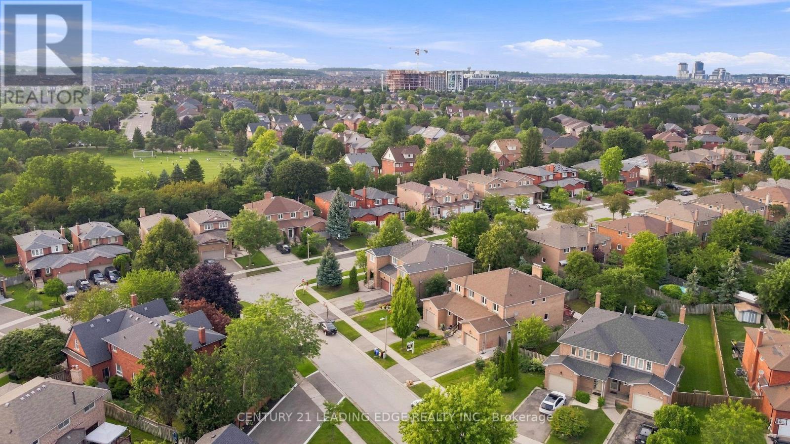 183 Hopewell Road, Oakville, Ontario  L6H 5Y9 - Photo 3 - W13676770