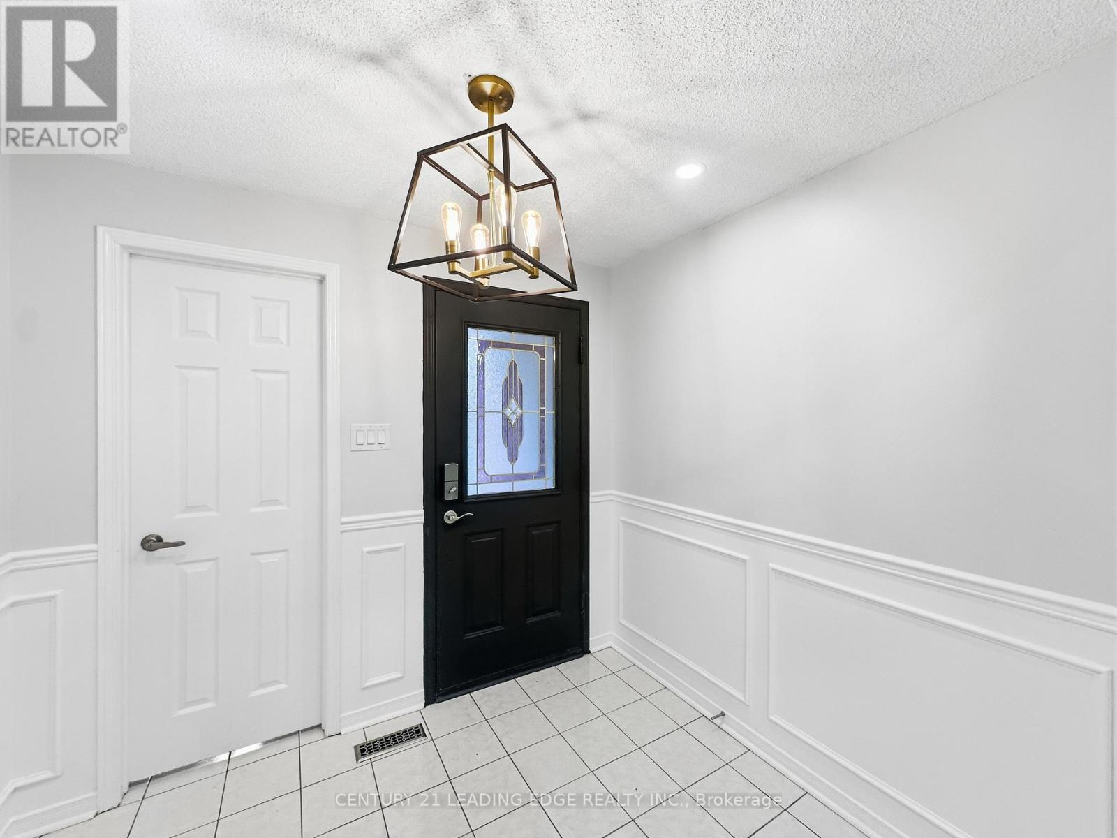 183 Hopewell Road, Oakville, Ontario  L6H 5Y9 - Photo 7 - W13676770