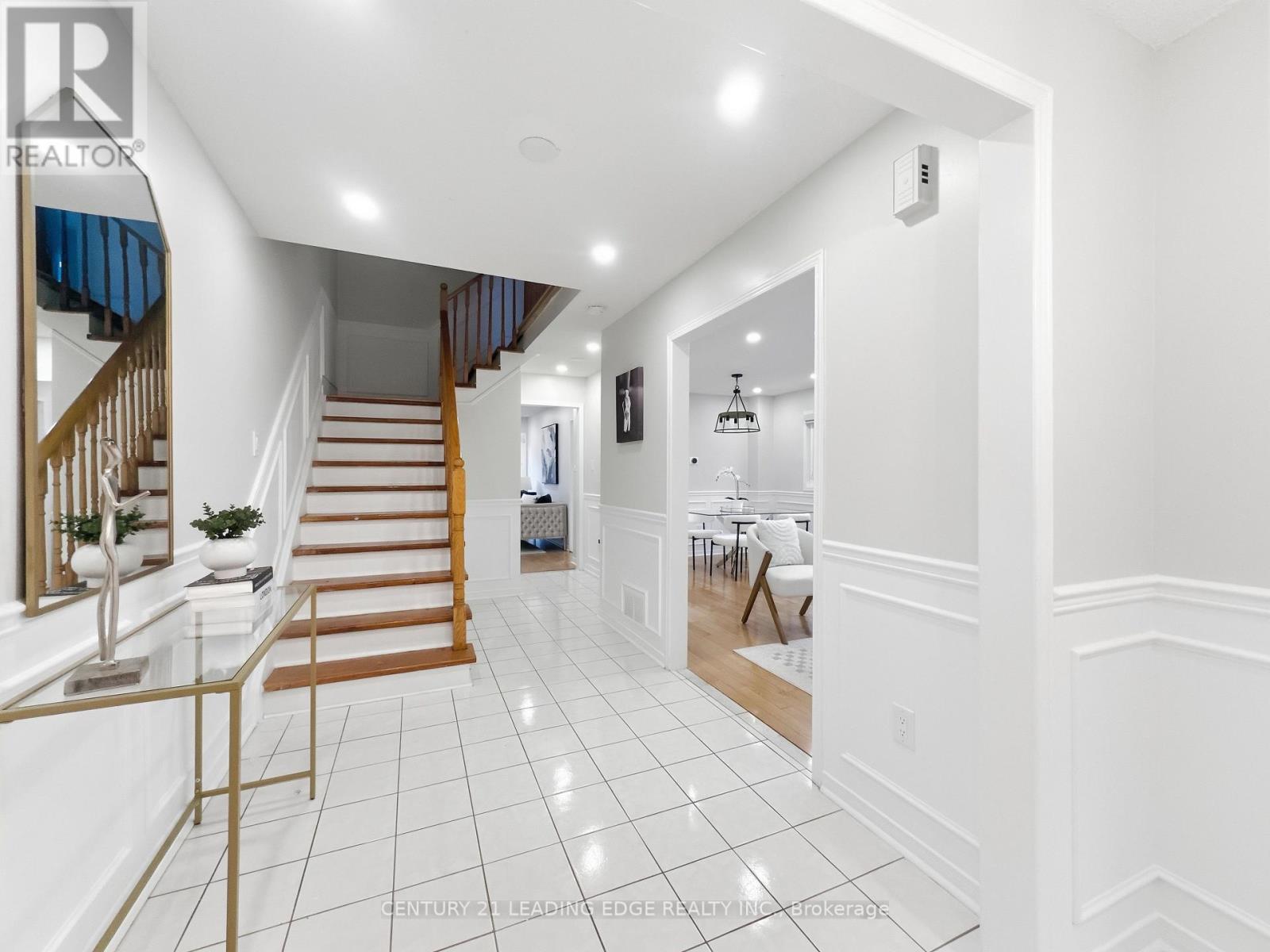 183 Hopewell Road, Oakville, Ontario  L6H 5Y9 - Photo 9 - W13676770