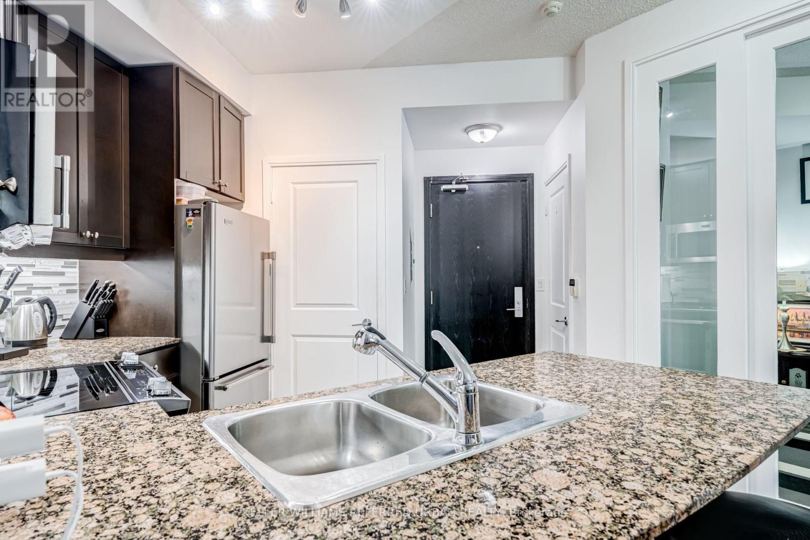 504 - 90 Absolute Avenue, Mississauga, Ontario  L4Z 0A3 - Photo 6 - W13676786